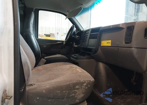 2006 GMC Savana Work Van from USA, damaged, VIN 1GTGG25V261181308